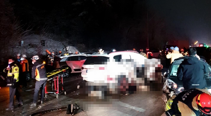 One in cardiac arrest, 3 others seriously injured in 40-car pile-up