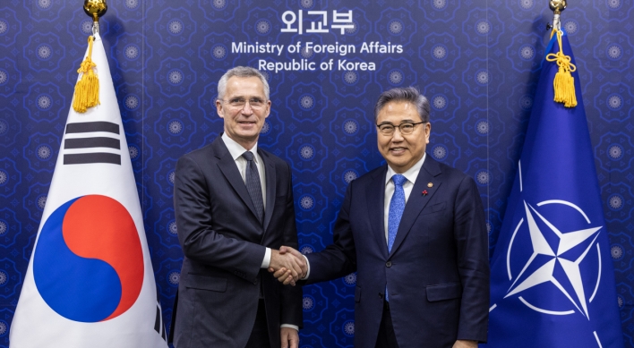 FM Park, NATO chief discuss North Korea, expanding ties