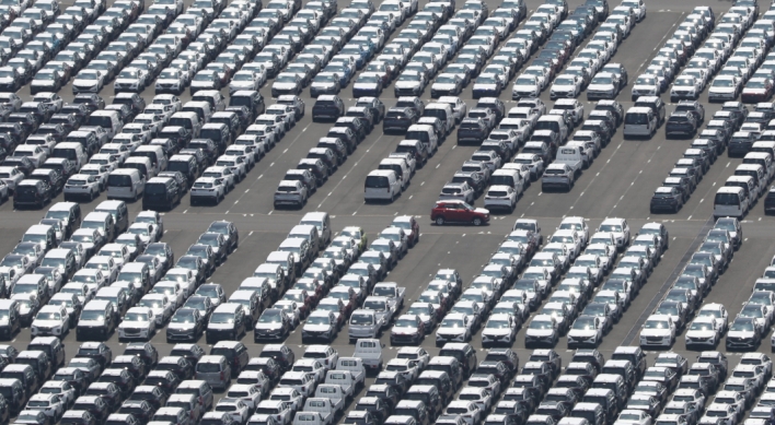 Auto exports up 21.9% in Jan. on record sales of eco-friendly cars