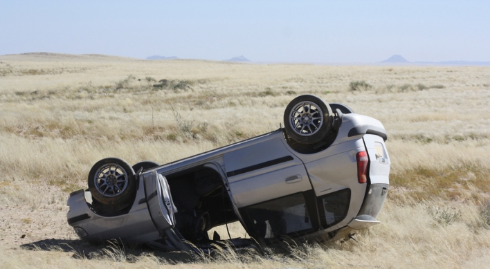 Middle school students arrested for stealing and crashing car