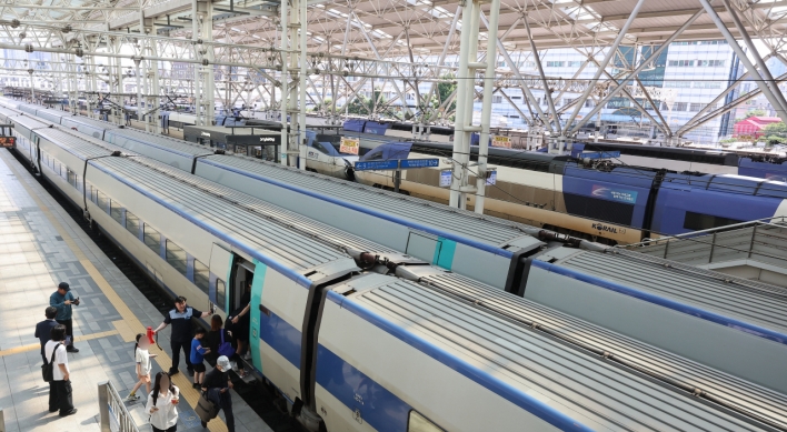 Power outage causes train delays around Seoul