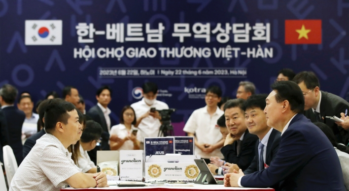 S. Korean firms seek up to US$100 mln in business deals in Vietnam