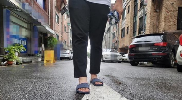 Open footwear in summer dangerous for diabetics, experts say