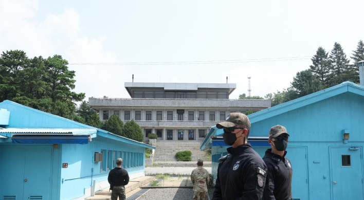 US soldier defects to N. Korea from S. Korean side of DMZ