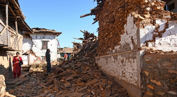 Nepal rushes aid, rescue operations after quake kills at least 157