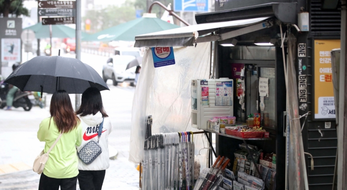 Seoul aims to revamp street vendors, boost aesthetic appeal