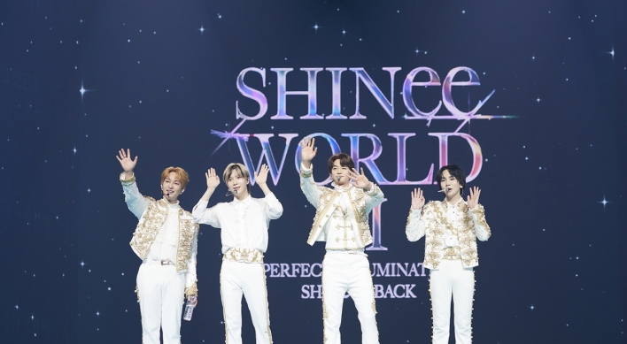 [Herald Review] Shinee wraps up 6th world tour with Onew back from hiatus