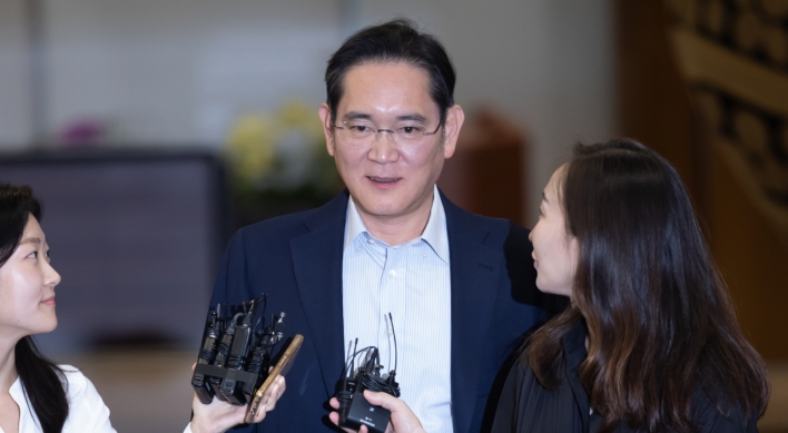 Samsung's Lee meets with CEOs of global tech giants in US