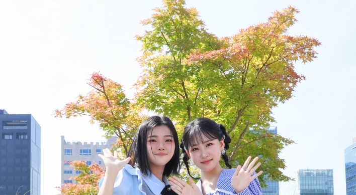 [Herald Interview] Korean-Japanese teen trot duo Lucky PangPang makes ambitious debut