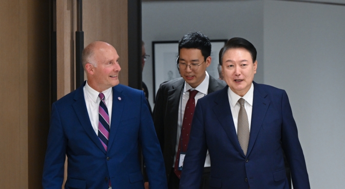 Yoon stresses multilateral ties in Indo-Pacific during meeting with US representatives