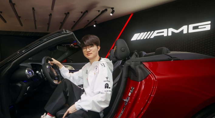 [Photo news] Faker Mercedes