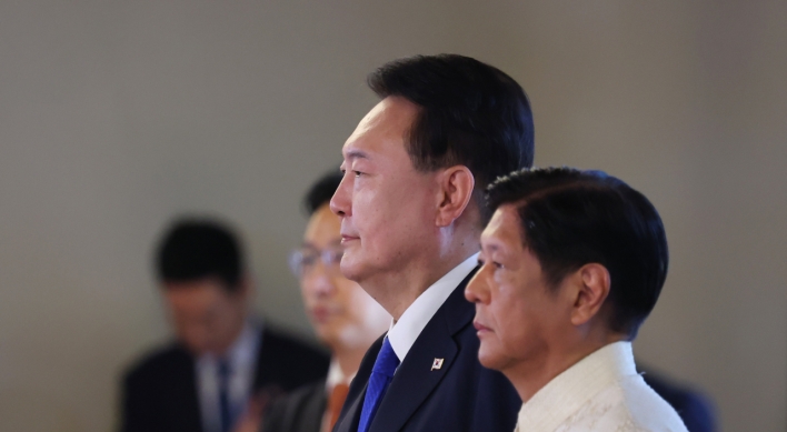 Yoon, Marcos seek military, infrastructure, nuclear ties