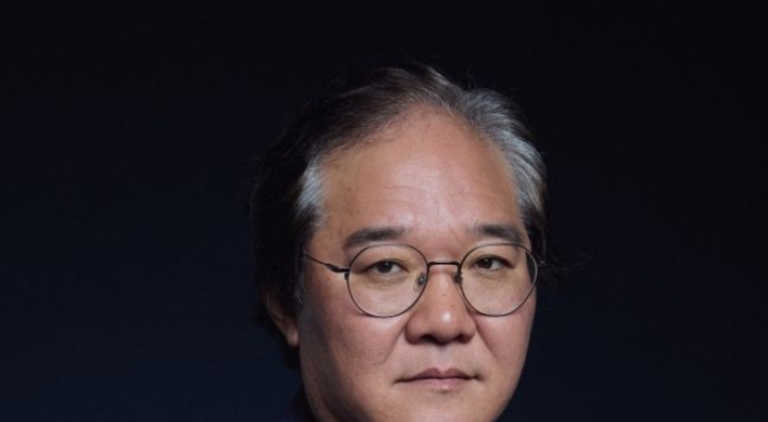 [Herald Interview] ‘Uprising’ director Kim Sang-man sees social ranks still around today