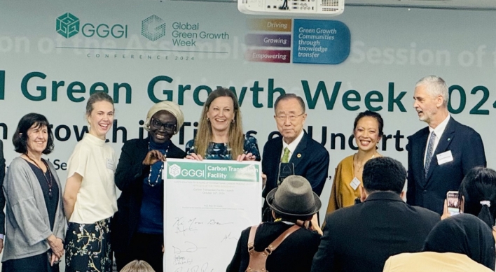 Ban Ki-moon launches carbon transaction facility