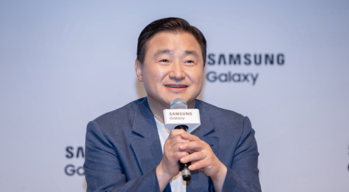 Samsung mobile chief upbeat on Galaxy S24 sales