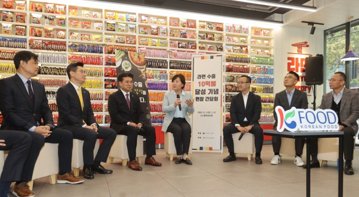 Korea’s instant ramyeon exports cross $1b milestone