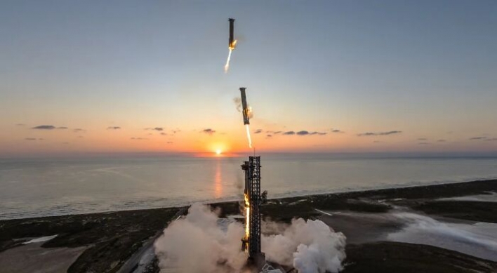 LG eyes footing in aerospace with possible SpaceX deal