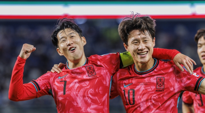 Sonny scores in return as S. Korea beat Kuwait for 4th consecutive win in World Cup qualifying