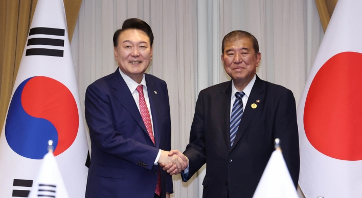 Yoon, Ishiba voice concerns over NK-Russia military cooperation, agree to continue 'shuttle diplomacy'