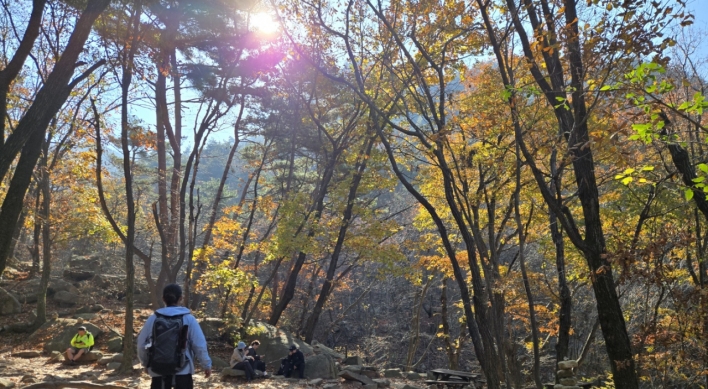 Explore last-minute fall getaways in Danyang