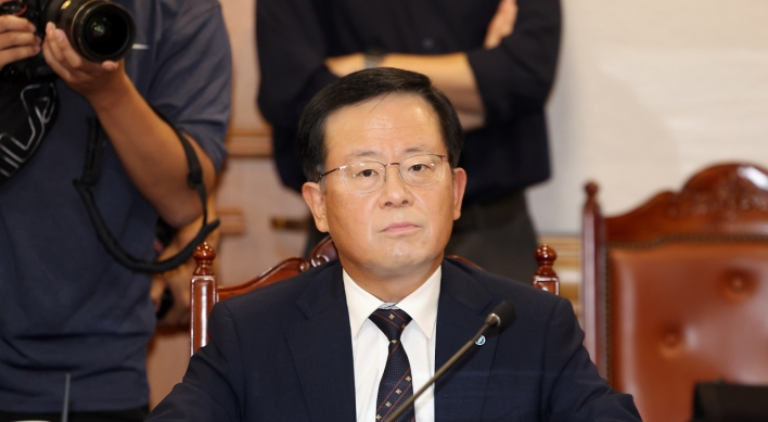 Woori Bank CEO to step down amid legal turmoil over loan scandal