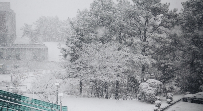 Seoul's first snowfall could hit hard, warns weather agency