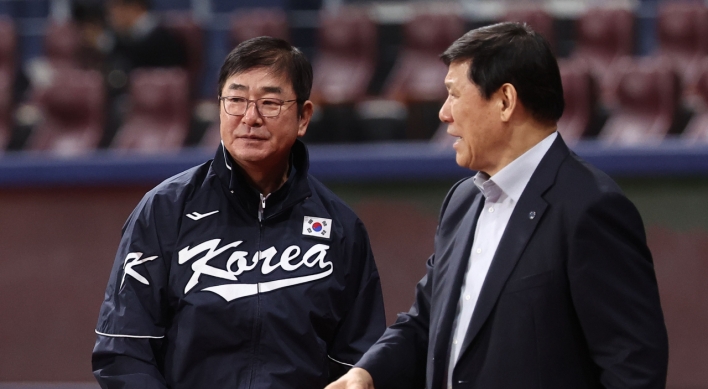 KBO sets pitch clock rules for 2025, expands ABS strike zone