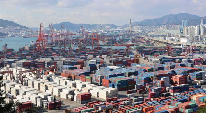 Govt. to invest W14tr to build 'mega port' in Busan