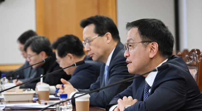 Finance minister reassures eased uncertainties following Yoon's impeachment