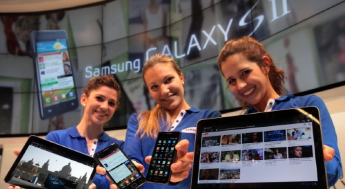 Samsung unveils upgraded Galaxy S, Galaxy Tab