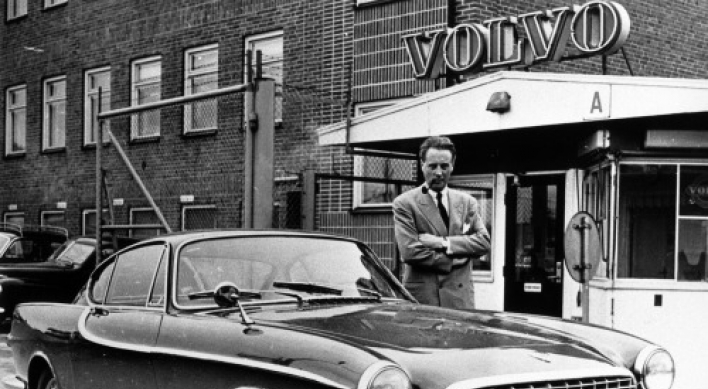 Volvo P1800 celebrate 50th anniversary