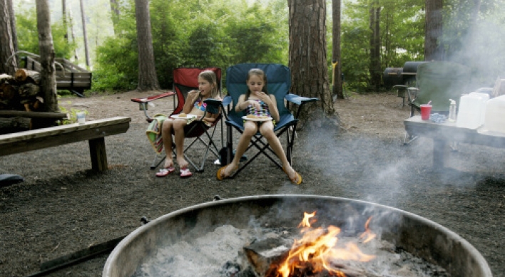 Camping fires up creativity in cooking
