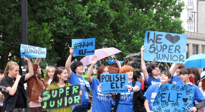 Polish fans protest for K-pop concert