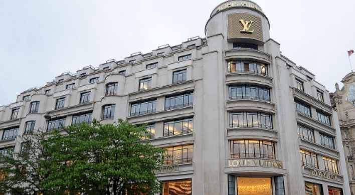 LVMH weighs bid for Amanresorts luxury hotel chain