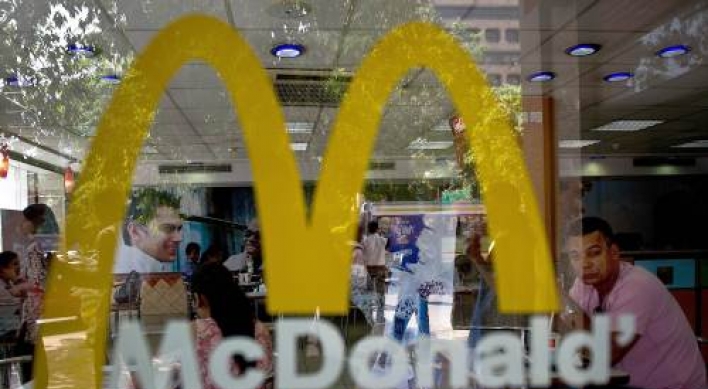 Western fast food surges with waistlines in India