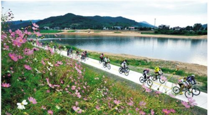 Korea links bike paths along four major rivers