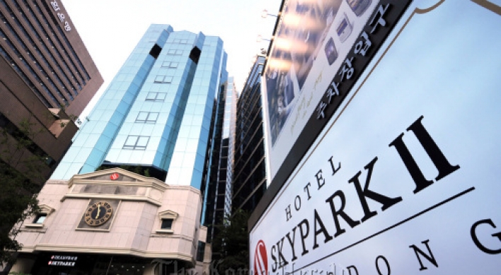 Hotel Skypark looks beyond Toyoko Inn