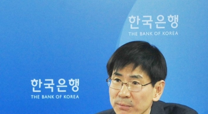 BOK cuts 2012 growth forecast to 3.7 percent
