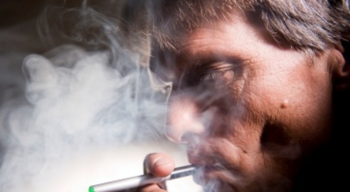 Electric cigarette explodes in U.S. man’s mouth