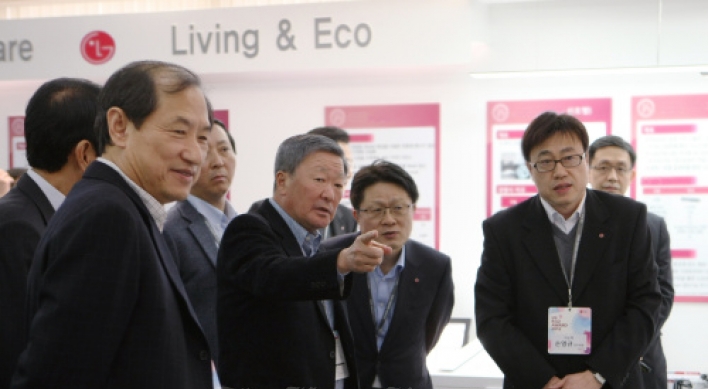 LG chairman orders faster roll-out of OLED TVs