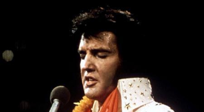 Elvis Presley’s crypt withdrawn from U.S. auction
