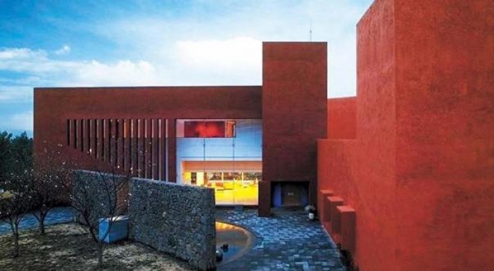 Mexicans battle to save architect’s Korean work