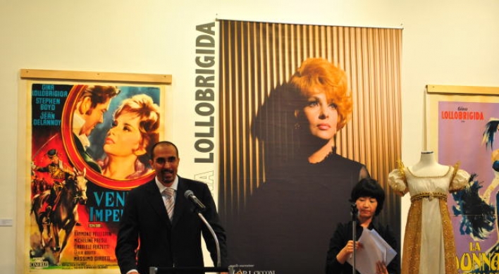 Italian actresses celebrated in exhibition