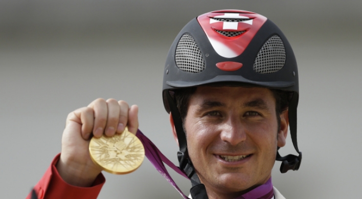 Swiss end 88-year wait for show jumping gold