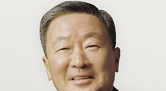 LG chairman offers 500m won to Yang