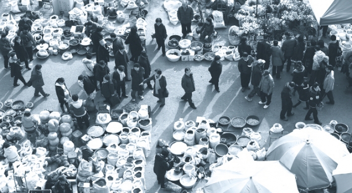Traditional markets rendered in black and white