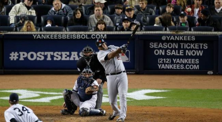Tigers win in 12 to take ALCS lead over Yanks