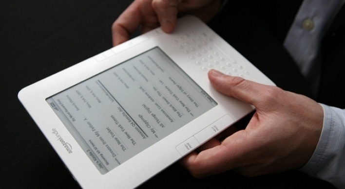 Seniors become main users of e-readers in U.K.
