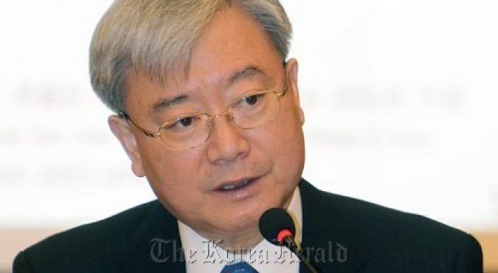 FSC chief offers to resign...for incoming government