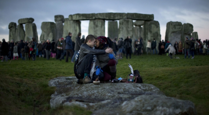 Stonehenge was ancient rave spot, new theory says